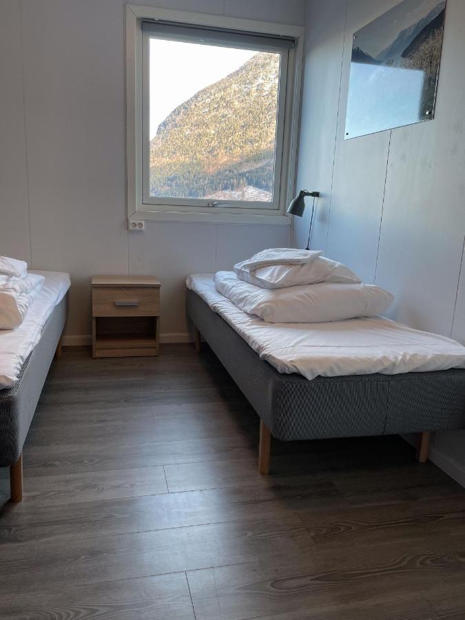 Hotel Hardangerpark As à Kinsarvik Extérieur photo
