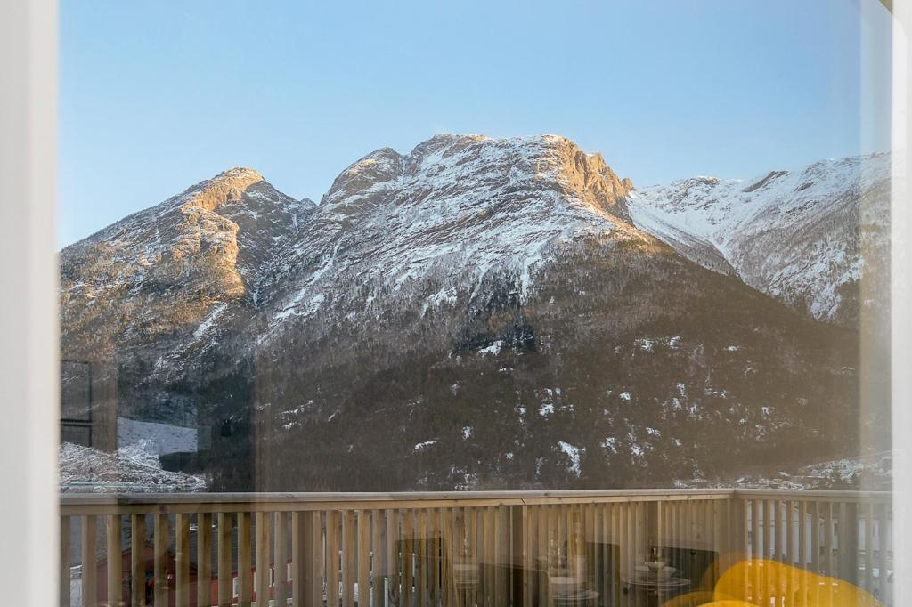 Hotel Hardangerpark As à Kinsarvik Extérieur photo