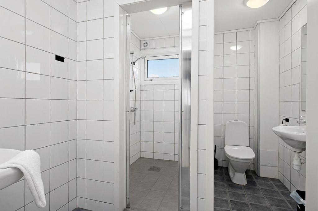 Hotel Hardangerpark As à Kinsarvik Extérieur photo