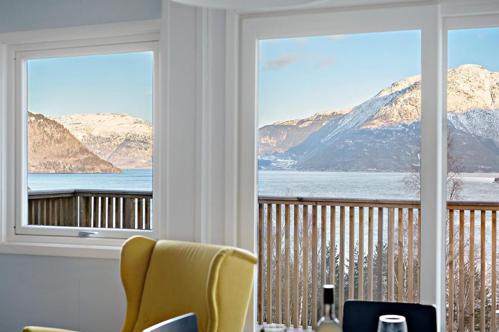 Hotel Hardangerpark As à Kinsarvik Extérieur photo